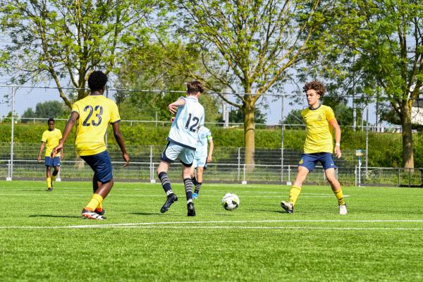 JB_ Reinier vd Kwast BVO voetbaltoernooi AZC Zutphen 9-5-2024_1066