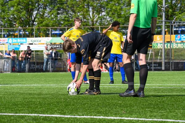 JB_ Reinier vd Kwast BVO voetbaltoernooi AZC Zutphen 9-5-2024_1152