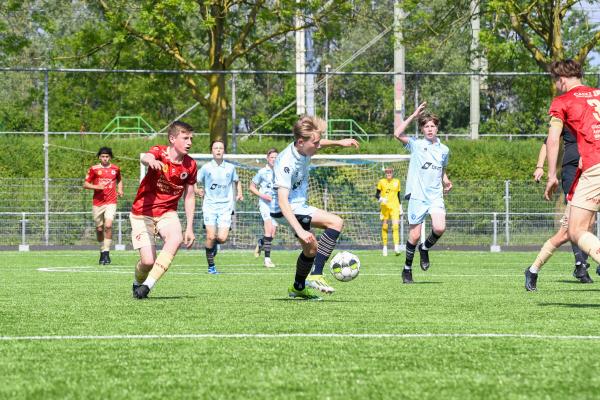 JB_ Reinier vd Kwast BVO voetbaltoernooi AZC Zutphen 9-5-2024_1296