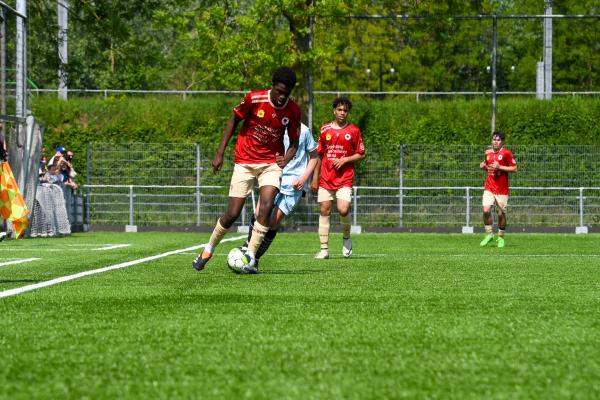 JB_ Reinier vd Kwast BVO voetbaltoernooi AZC Zutphen 9-5-2024_1367