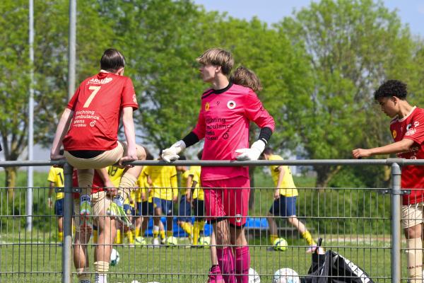 JB_ Reinier vd Kwast BVO voetbaltoernooi AZC Zutphen 9-5-2024_1503