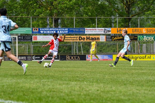 JB_ Reinier vd Kwast BVO voetbaltoernooi AZC Zutphen 9-5-2024_1764