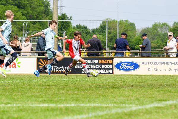 JB_ Reinier vd Kwast BVO voetbaltoernooi AZC Zutphen 9-5-2024_1818