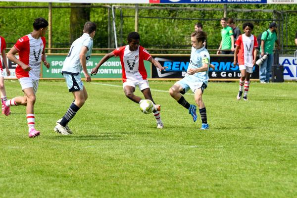 JB_ Reinier vd Kwast BVO voetbaltoernooi AZC Zutphen 9-5-2024_1863