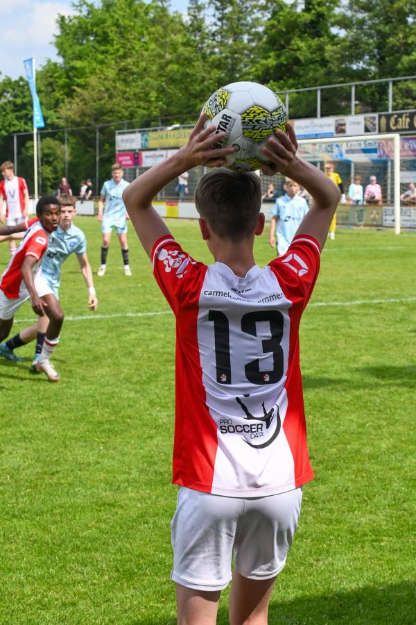 JB_ Reinier vd Kwast BVO voetbaltoernooi AZC Zutphen 9-5-2024_1886