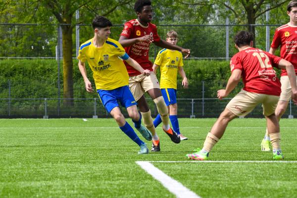 JB_ Reinier vd Kwast BVO voetbaltoernooi AZC Zutphen 9-5-2024_1903