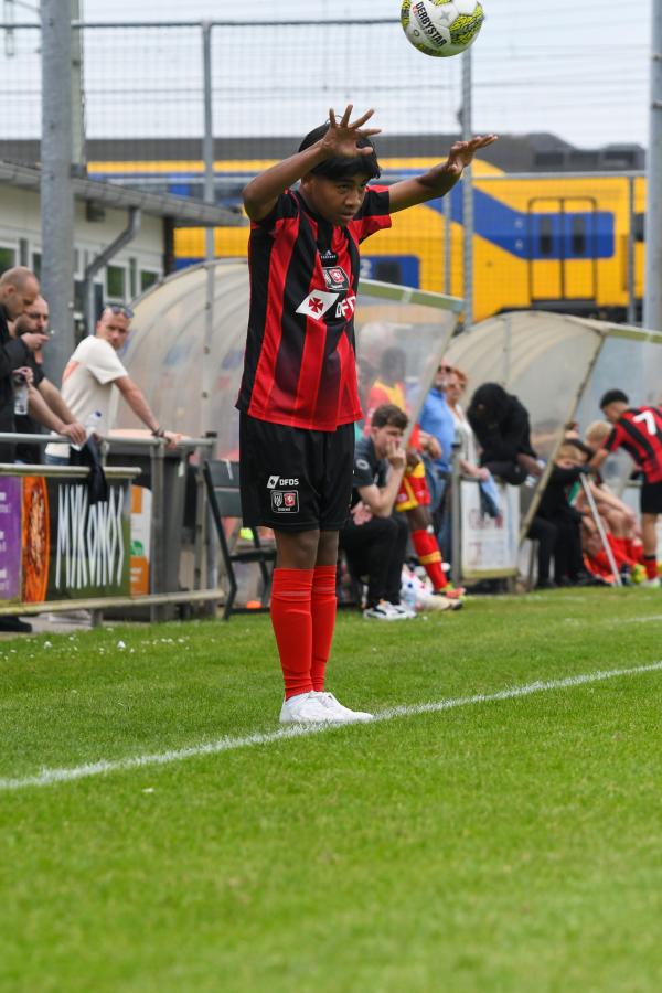 JB_ Reinier vd Kwast BVO voetbaltoernooi AZC Zutphen 9-5-2024_2218