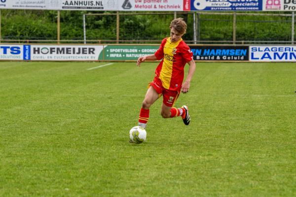 JB_ Reinier vd Kwast BVO voetbaltoernooi AZC Zutphen 9-5-2024_2302