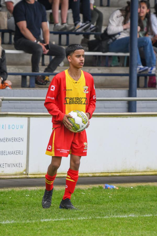 JB_ Reinier vd Kwast BVO voetbaltoernooi AZC Zutphen 9-5-2024_2306