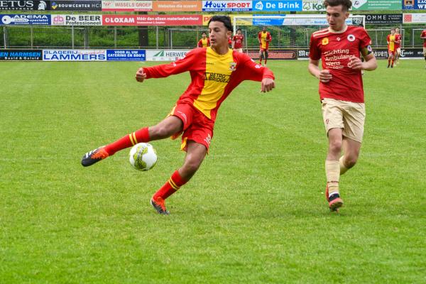 JB_ Reinier vd Kwast BVO voetbaltoernooi AZC Zutphen 9-5-2024_2383