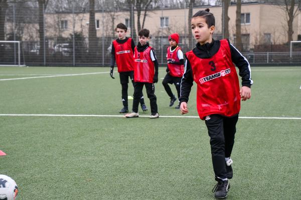 JB_  Scouting wedstrijden Football Ambitions Utrecht20250119_029