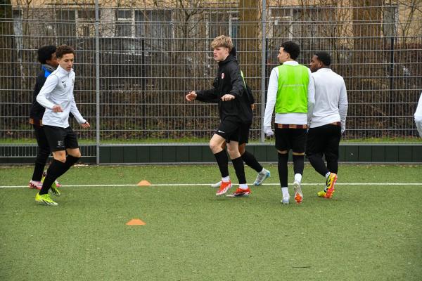 JB_  Scouting wedstrijden Football Ambitions Utrecht20250119_148